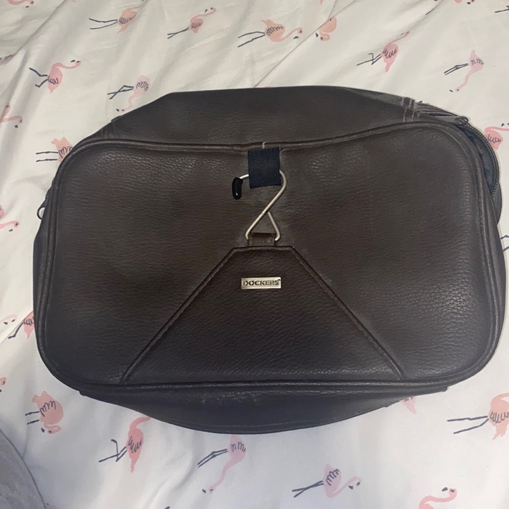 Mens Leather Beauty Case